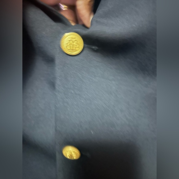 Brooks Brothers - Picture 2 of 4